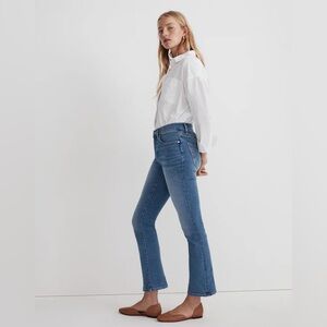 Madewell Mid Rise Kick Out Crop Jeans size 28